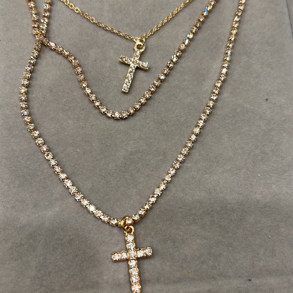 - New super sparkly gold cross necklaces choker - Picture 3 of 4